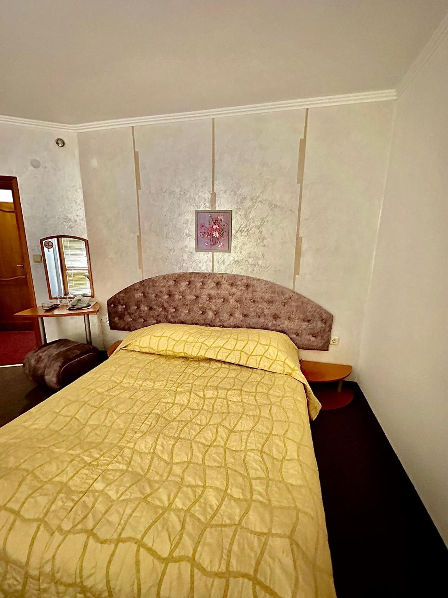 Family Hotel The Golden Fish Созополь Экстерьер фото