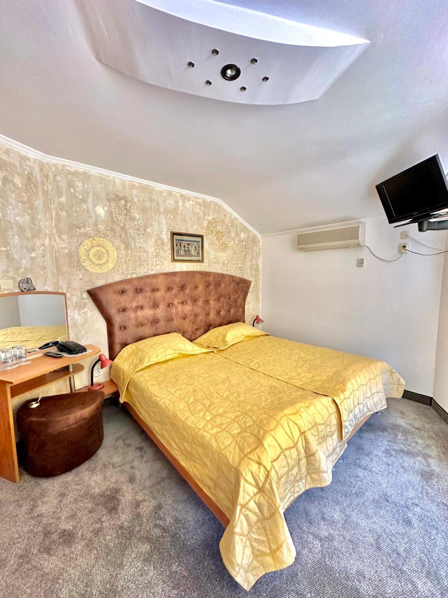 Family Hotel The Golden Fish Созополь Экстерьер фото