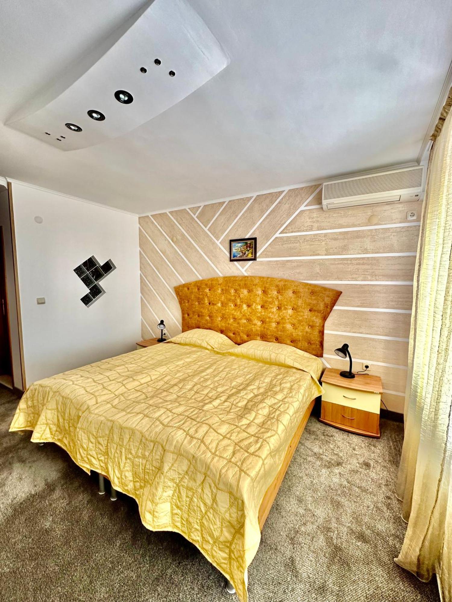 Family Hotel The Golden Fish Созополь Экстерьер фото